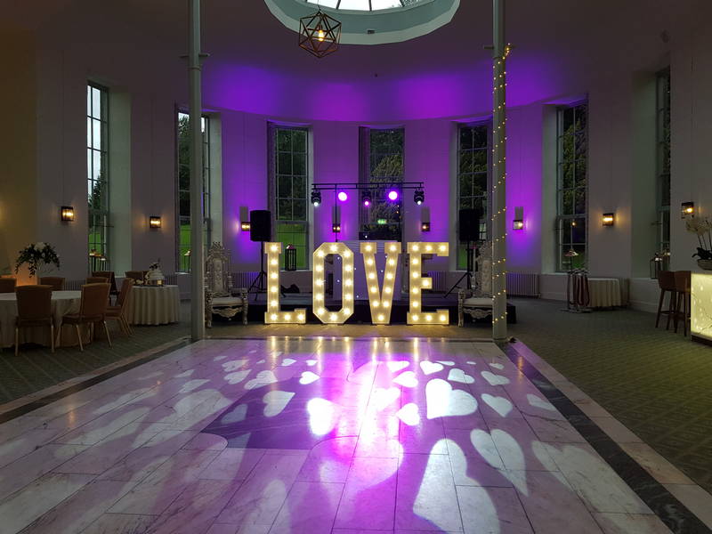 Wow. Thursday night was beautiful for Mr & Mrs Parkes wedding set in the luxurious award-winning Wynyard Hall. A stunning first dance to Lumineers but I hear they had an even cooler entrance to Jay Z - Paris!